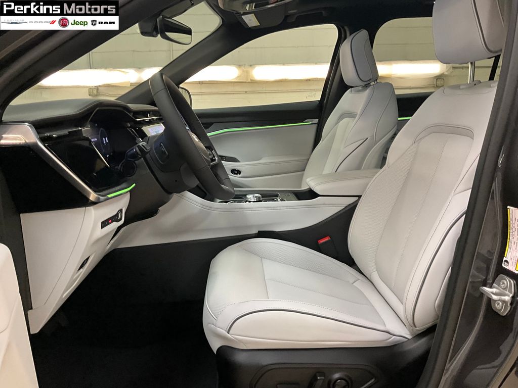 new 2025 Jeep Wagoneer S car, priced at $46,636