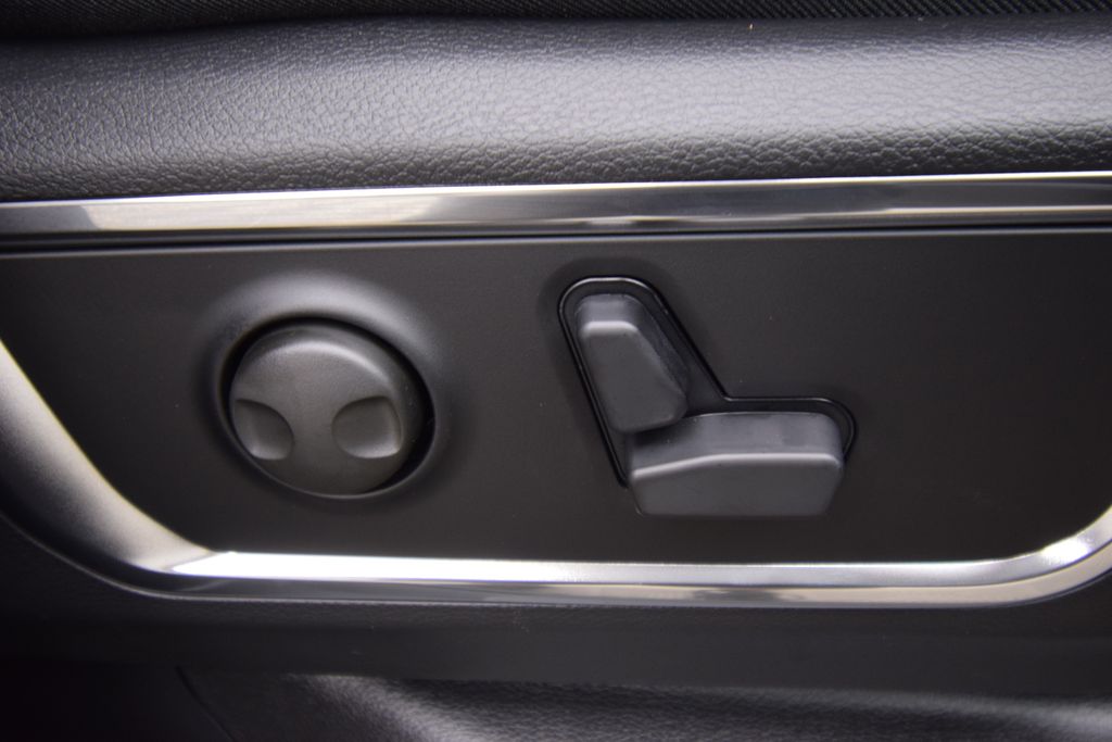 new 2026 Ram 1500 car, priced at $61,689