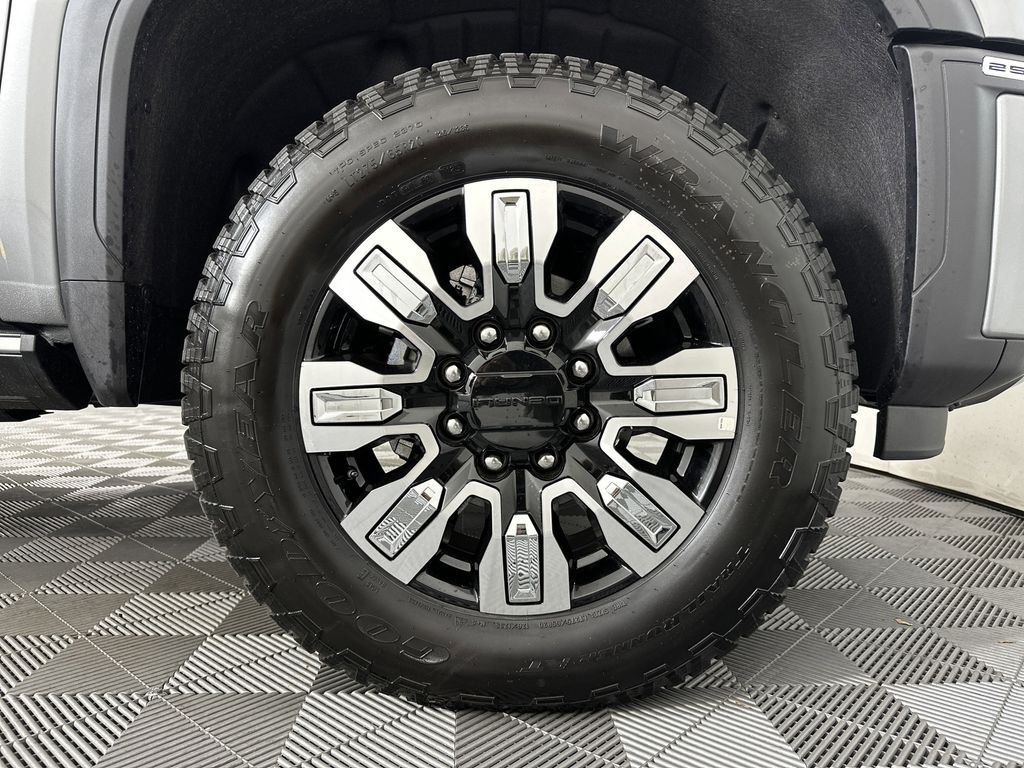 new 2025 GMC Sierra 2500HD car, priced at $86,034
