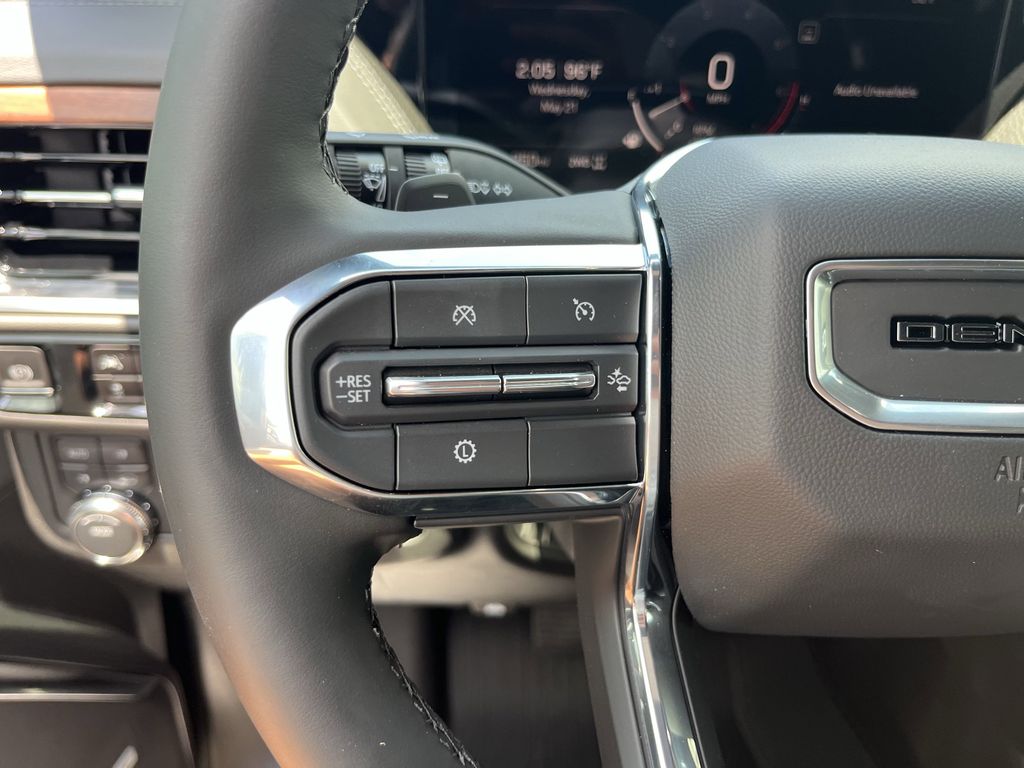 new 2025 GMC Yukon car, priced at $85,690