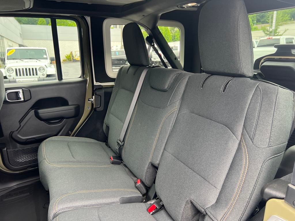 new 2025 Jeep Wrangler car, priced at $48,327