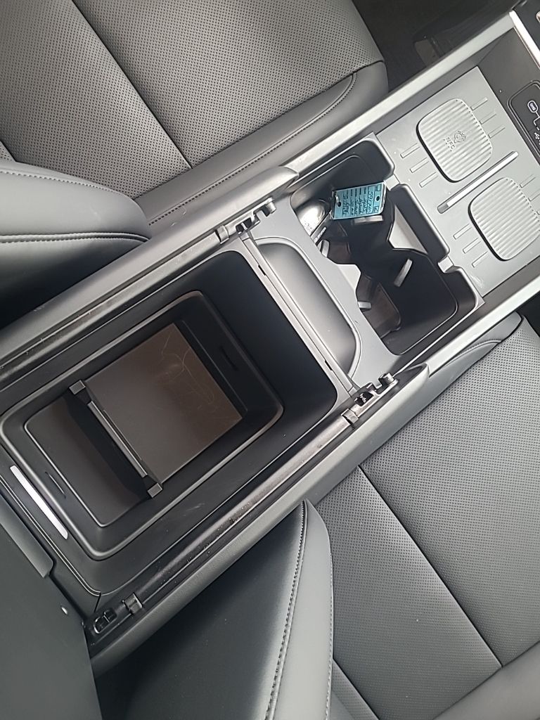 used 2025 Hyundai Santa Fe car, priced at $34,759