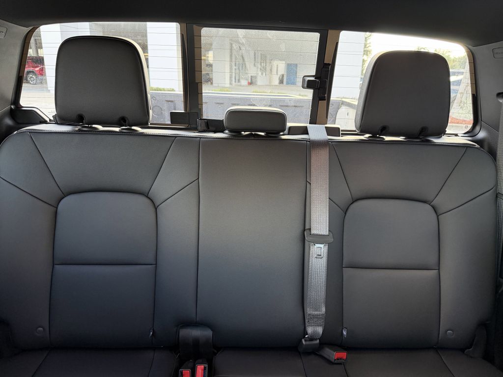 new 2026 Chevrolet Colorado car, priced at $38,400