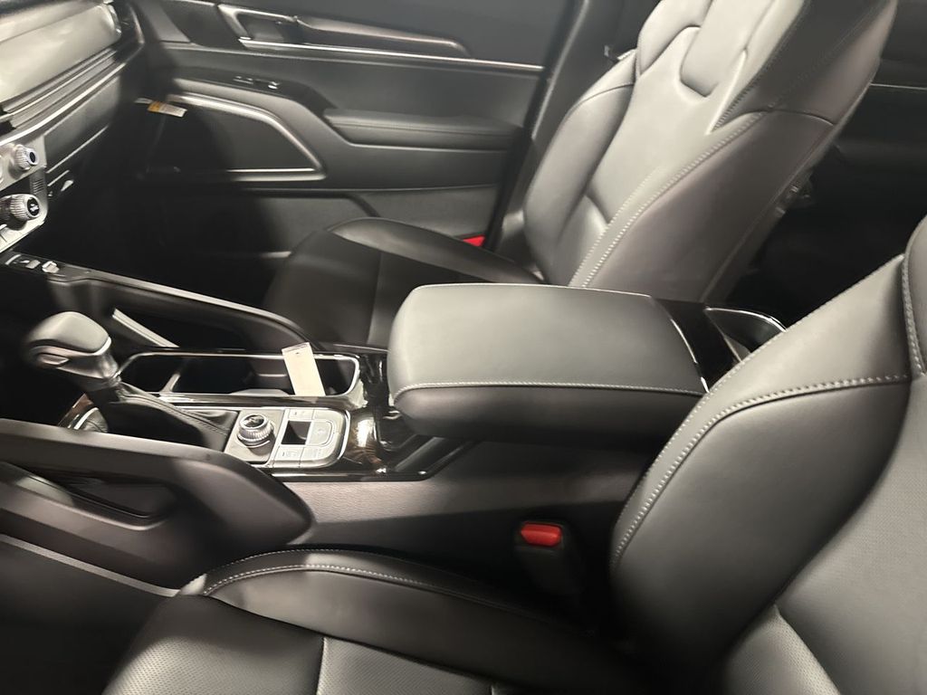new 2025 Kia Telluride car, priced at $41,022