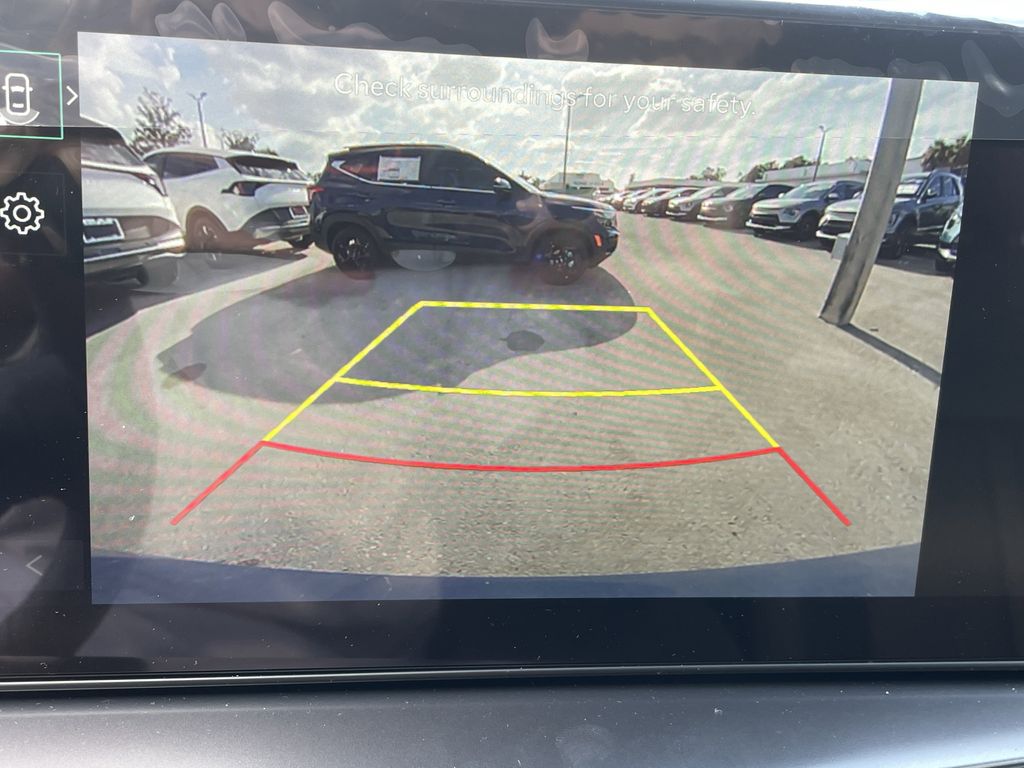 new 2025 Kia Sorento car, priced at $32,499