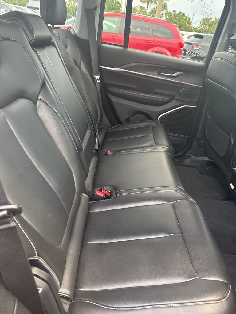 used 2023 Jeep Grand Cherokee car, priced at $27,691
