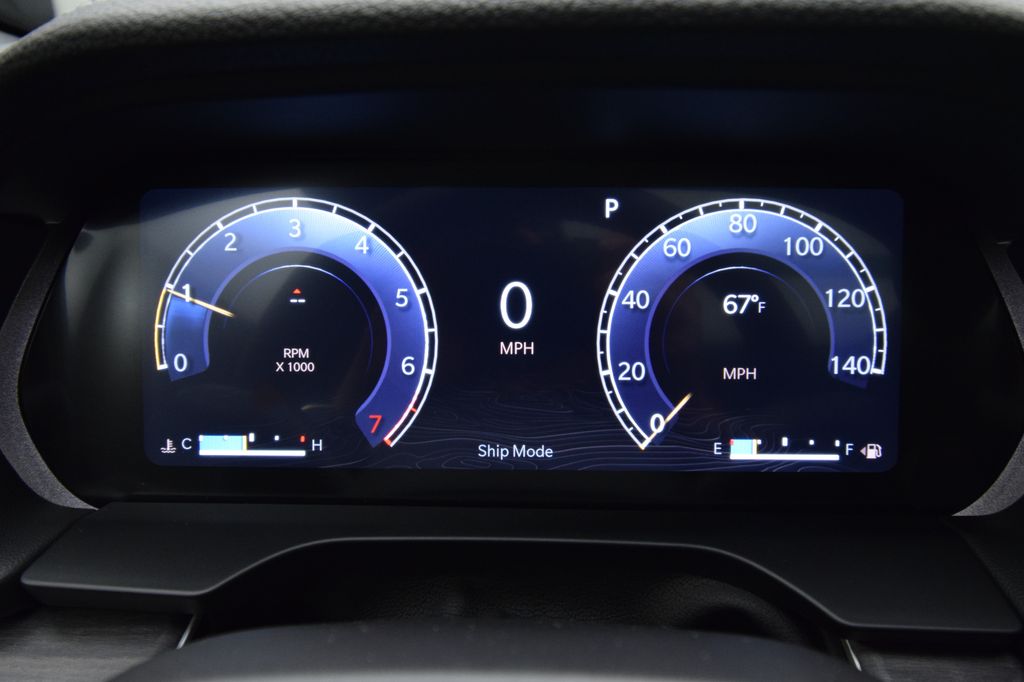 new 2025 Jeep Grand Cherokee car, priced at $44,150