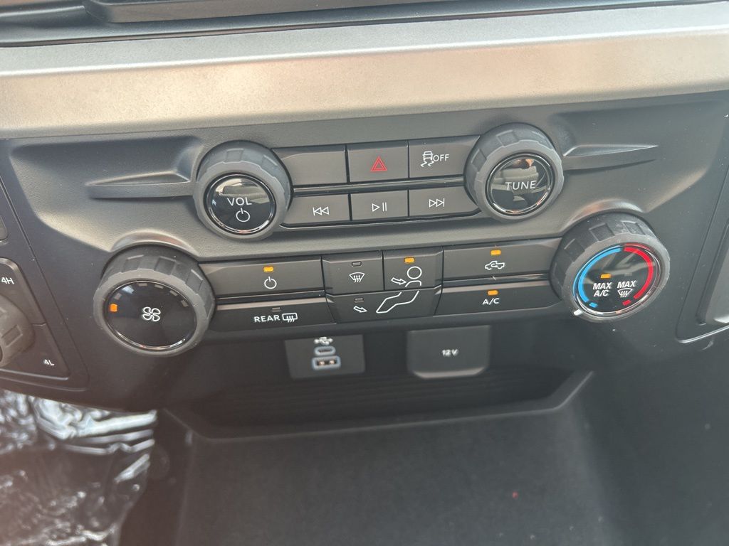 new 2025 Ford F-250SD car, priced at $51,490