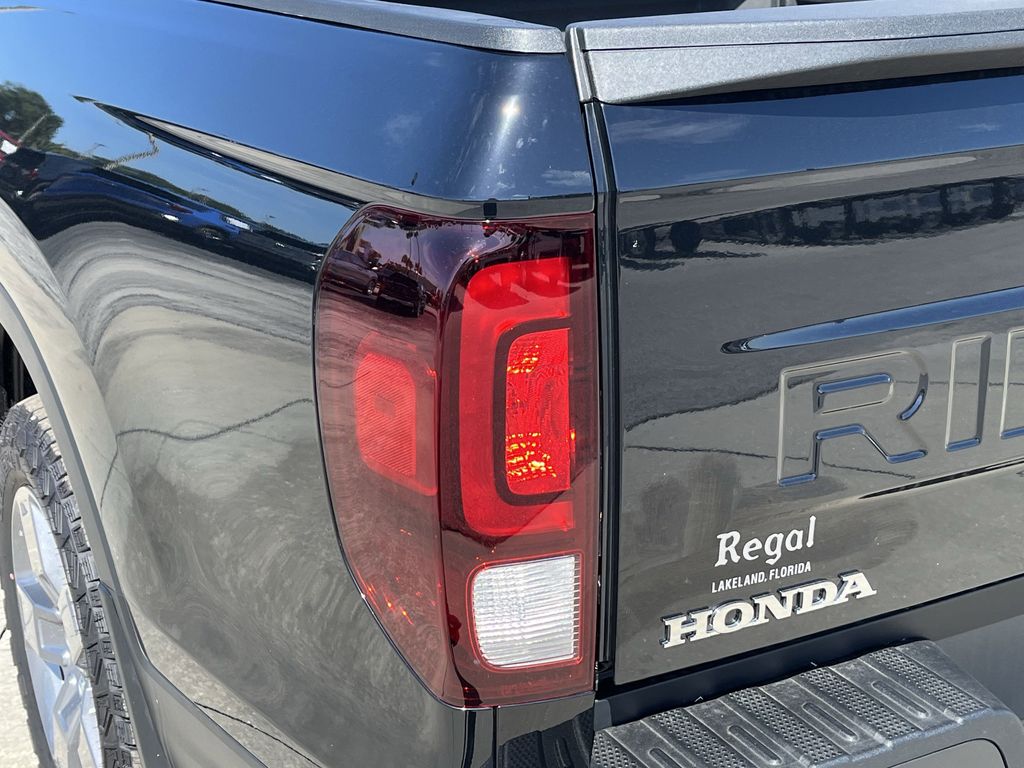 new 2025 Honda Ridgeline car