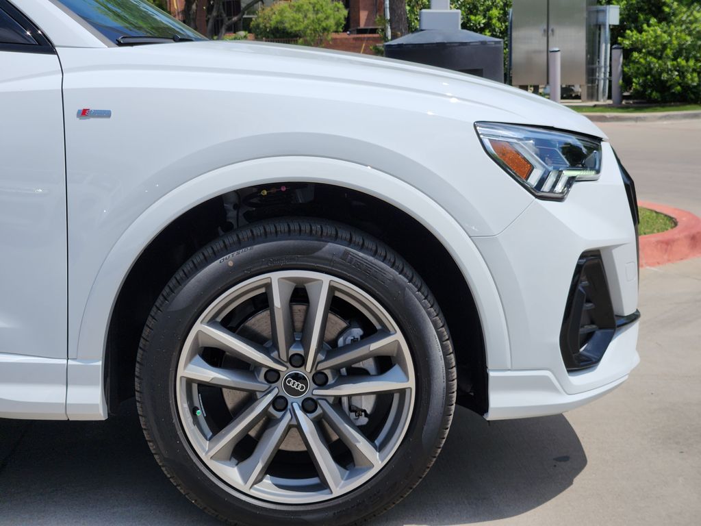 new 2025 Audi Q3 car, priced at $45,515