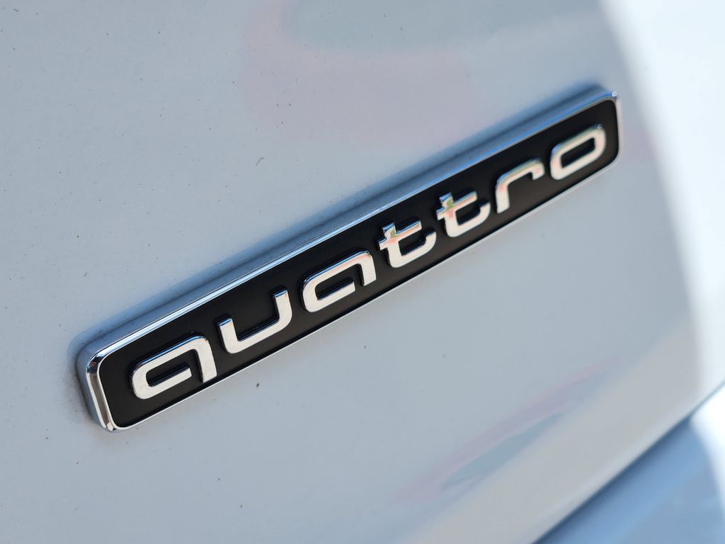 used 2022 Audi Q5 e car, priced at $37,592