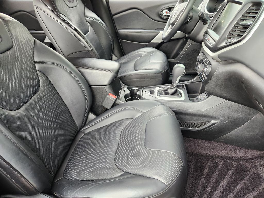 used 2017 Jeep Cherokee car, priced at $17,691