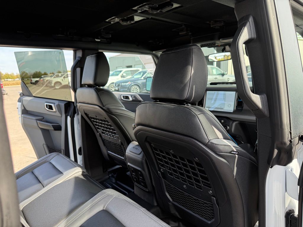 new 2024 Ford Bronco car, priced at $48,626