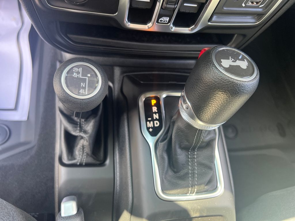 new 2025 Jeep Wrangler car, priced at $47,990