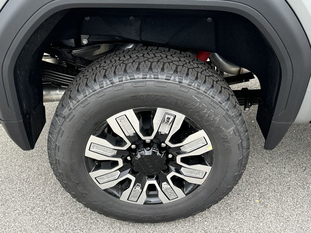 new 2025 GMC Sierra 2500HD car, priced at $86,009
