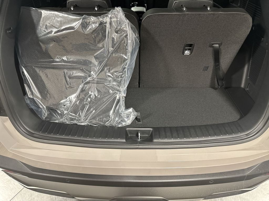 new 2025 Kia Sorento car, priced at $43,314
