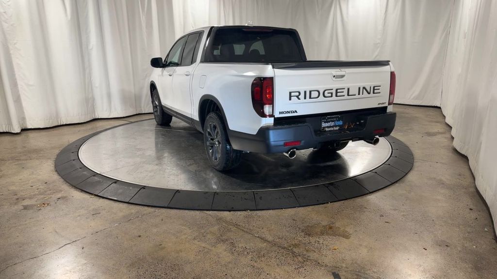 new 2025 Honda Ridgeline car, priced at $42,250