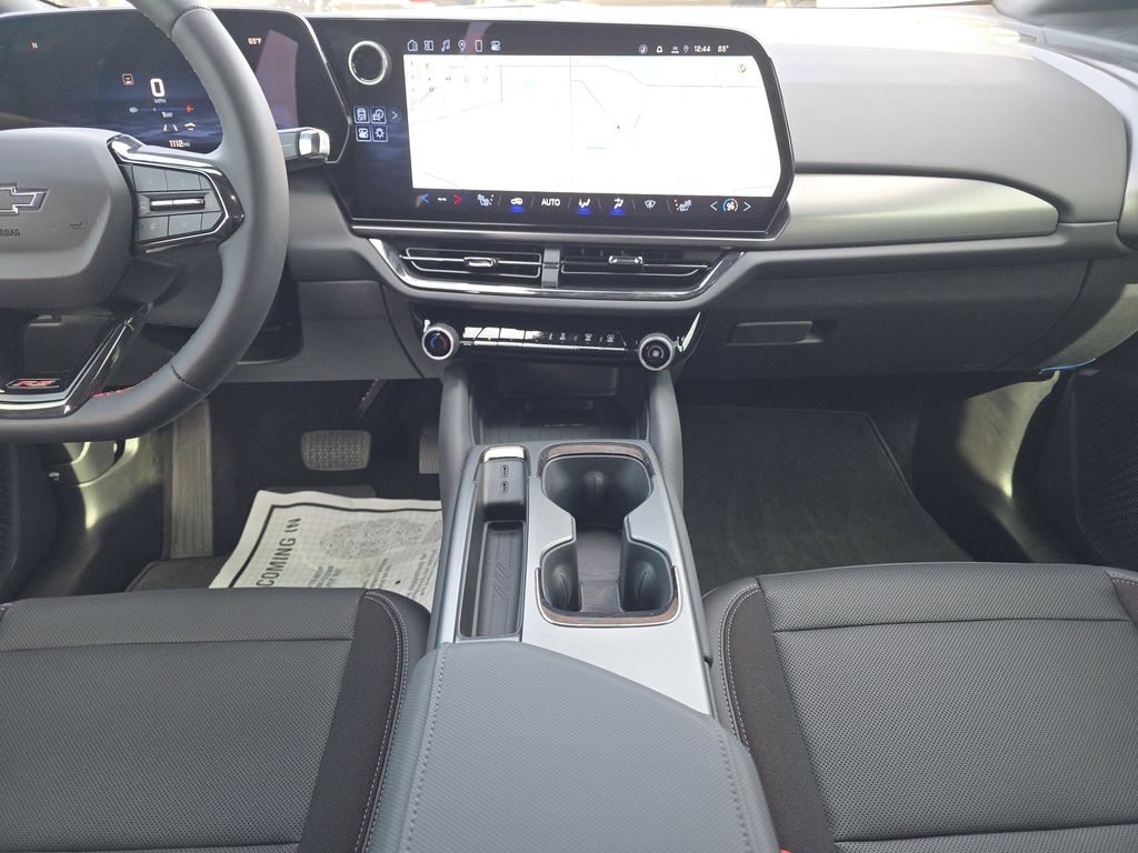 new 2025 Chevrolet Equinox EV car, priced at $39,995