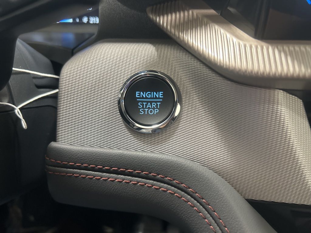 new 2025 Ford Explorer car, priced at $40,905