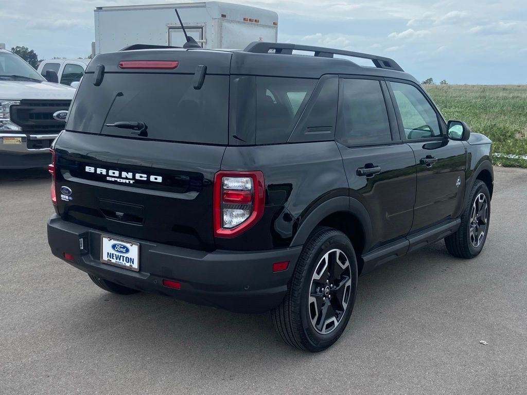 new 2024 Ford Bronco Sport car, priced at $35,670