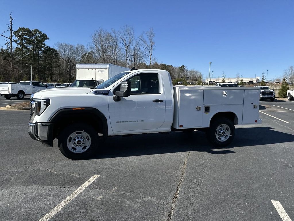 new 2025 GMC Sierra 2500HD car, priced at $49,388