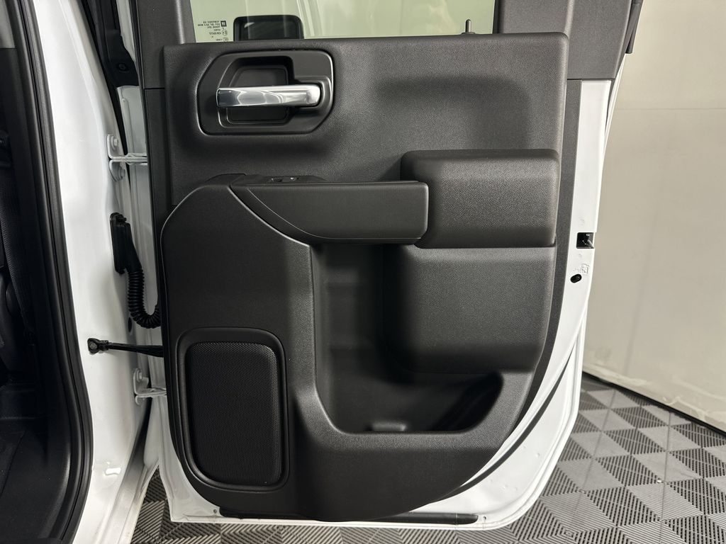 new 2025 GMC Sierra 2500HD car, priced at $53,426
