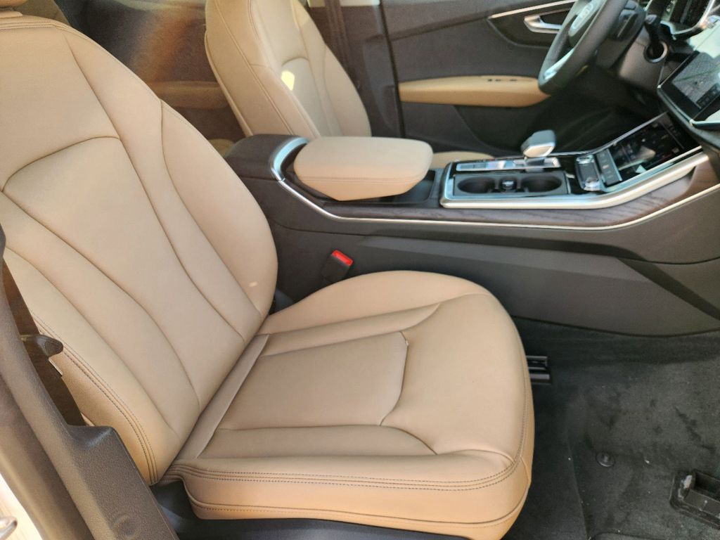 new 2025 Audi Q8 car, priced at $80,870
