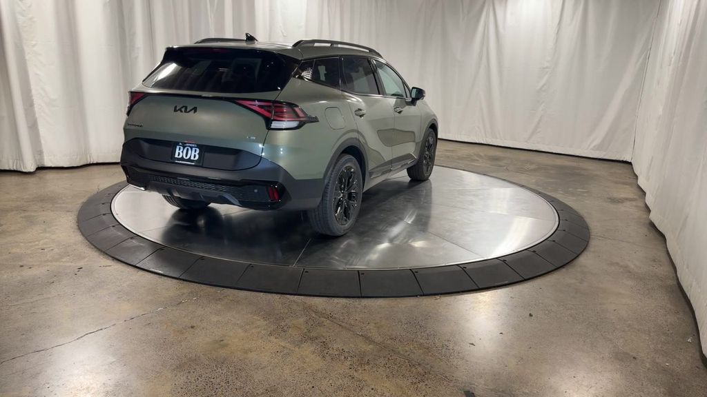 new 2025 Kia Sportage Plug-In Hybrid car, priced at $45,100