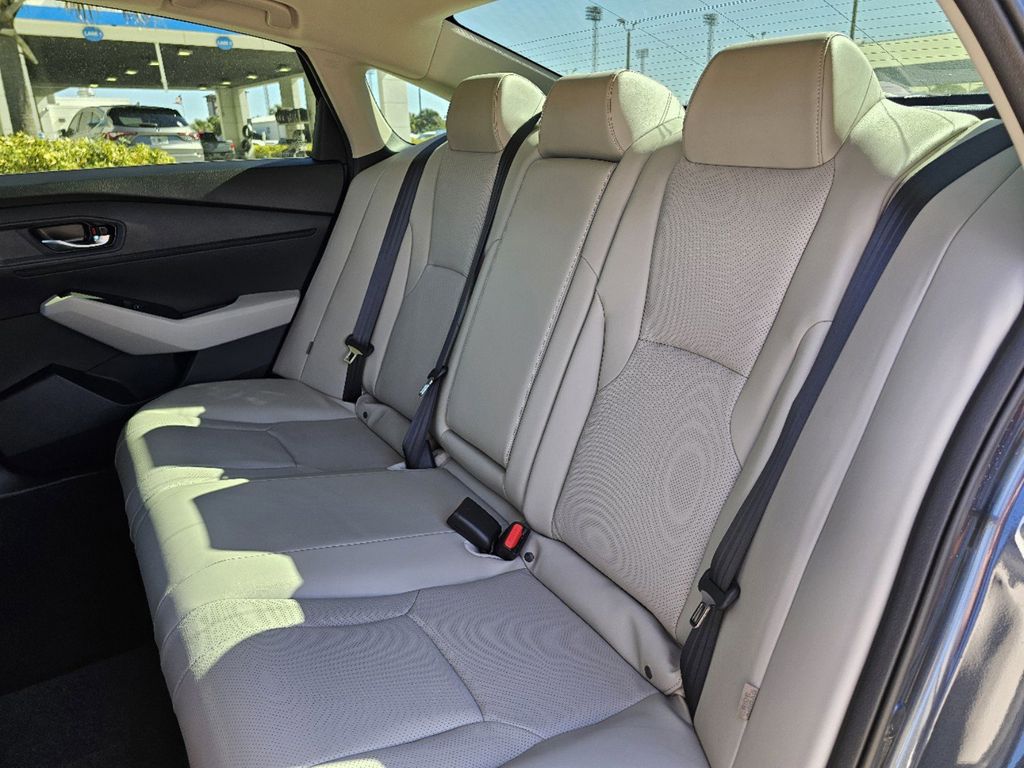 new 2025 Honda Accord Hybrid car, priced at $34,690