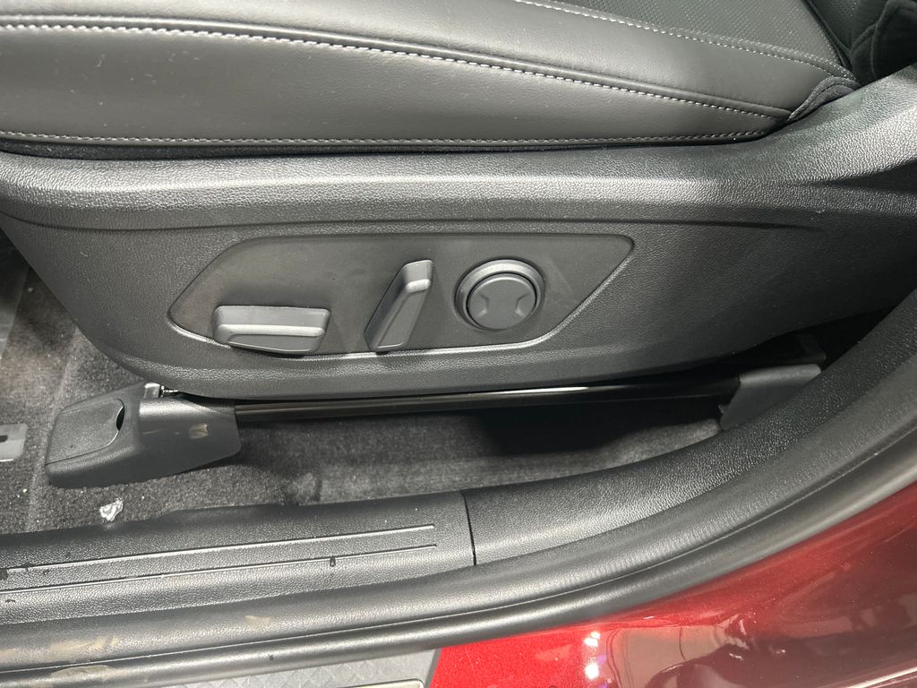 new 2025 Kia Sorento car, priced at $42,287