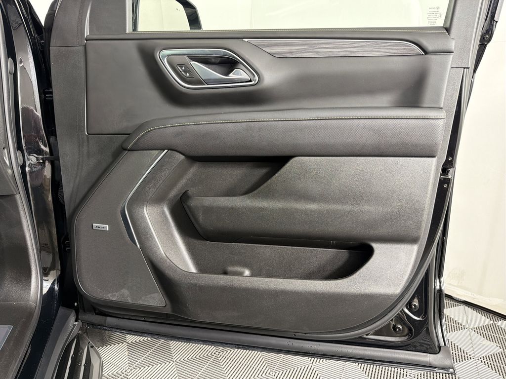 used 2023 GMC Yukon car, priced at $59,893