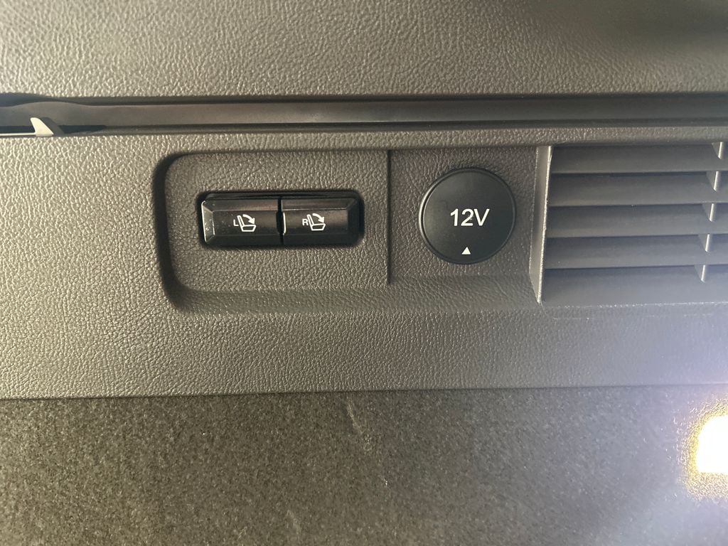 used 2019 Lincoln Nautilus car, priced at $23,895