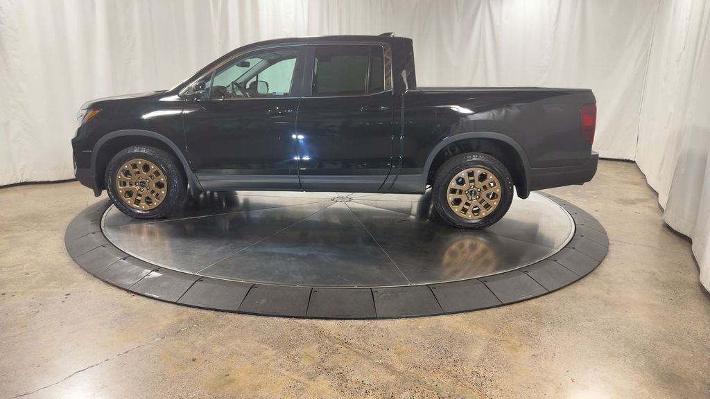 used 2023 Honda Ridgeline car, priced at $36,211