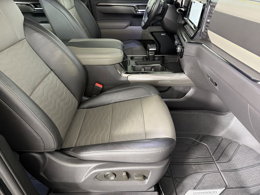 used 2023 Chevrolet Silverado 1500 car, priced at $52,495