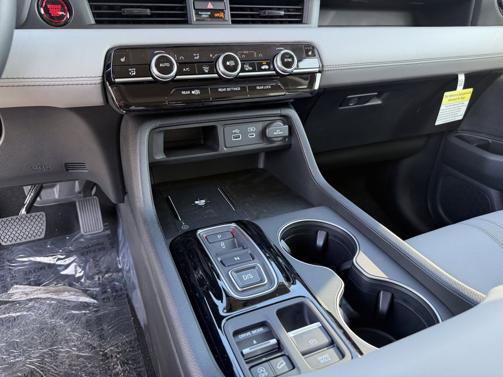 new 2025 Honda Pilot car