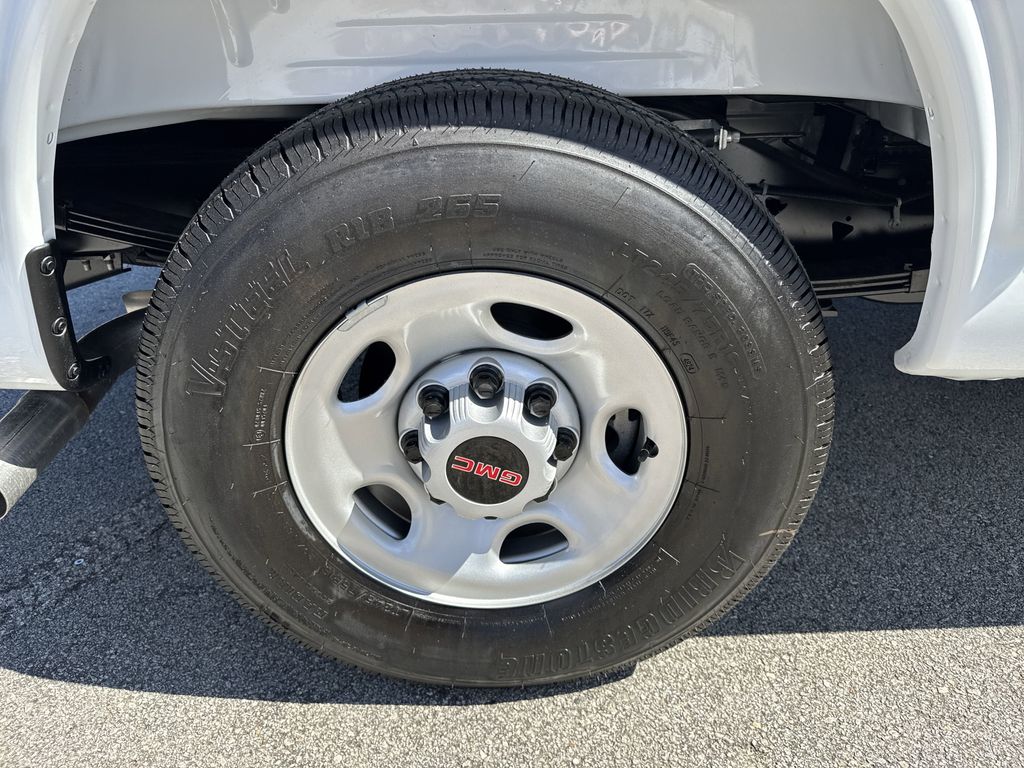new 2025 GMC Savana 2500 car, priced at $45,885
