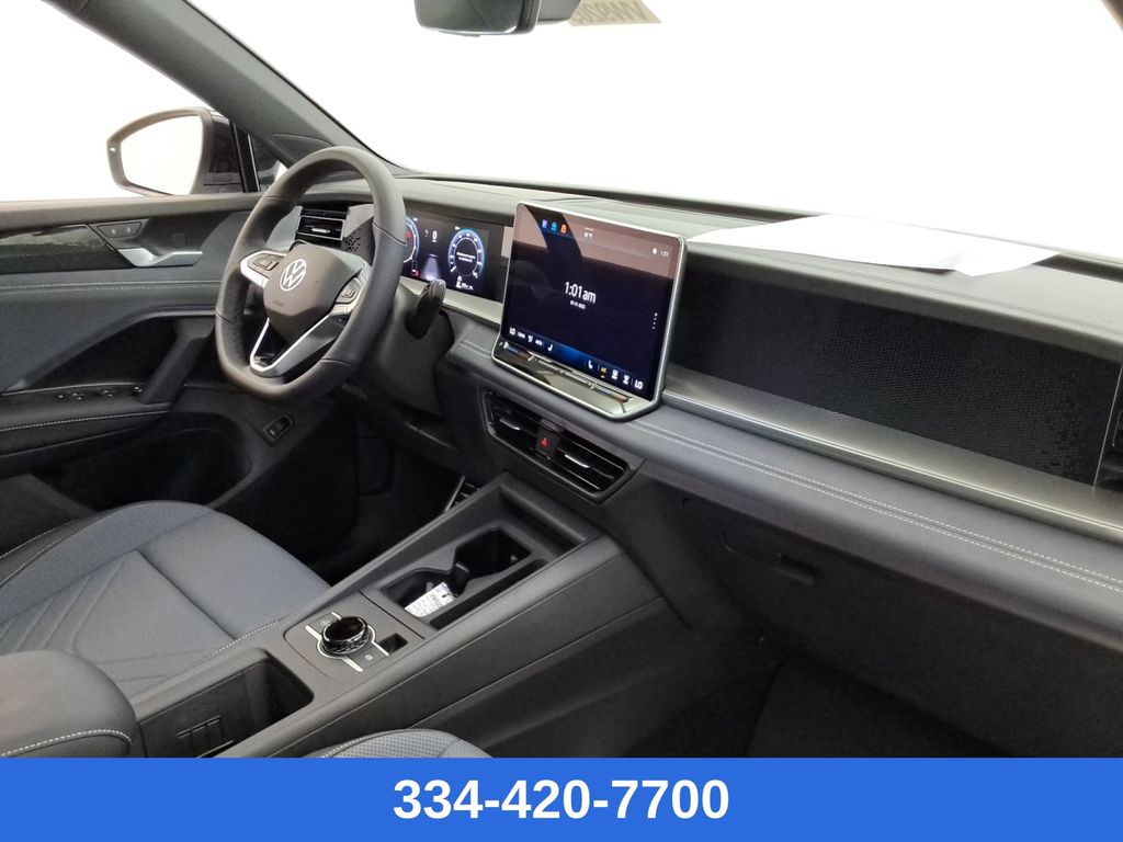 new 2025 Volkswagen Tiguan car, priced at $39,540