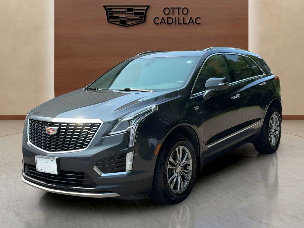 used 2022 Cadillac XT5 car, priced at $30,600