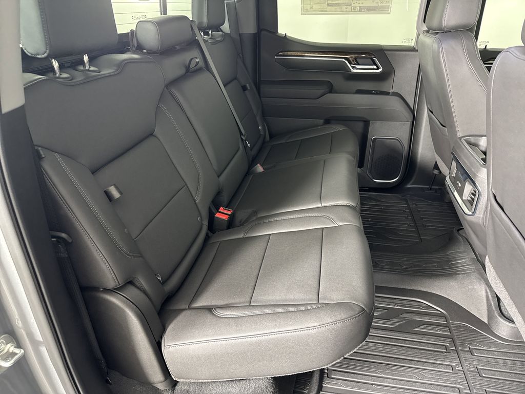new 2025 GMC Sierra 1500 car, priced at $61,925