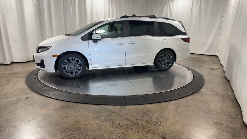 new 2025 Honda Odyssey car, priced at $48,815