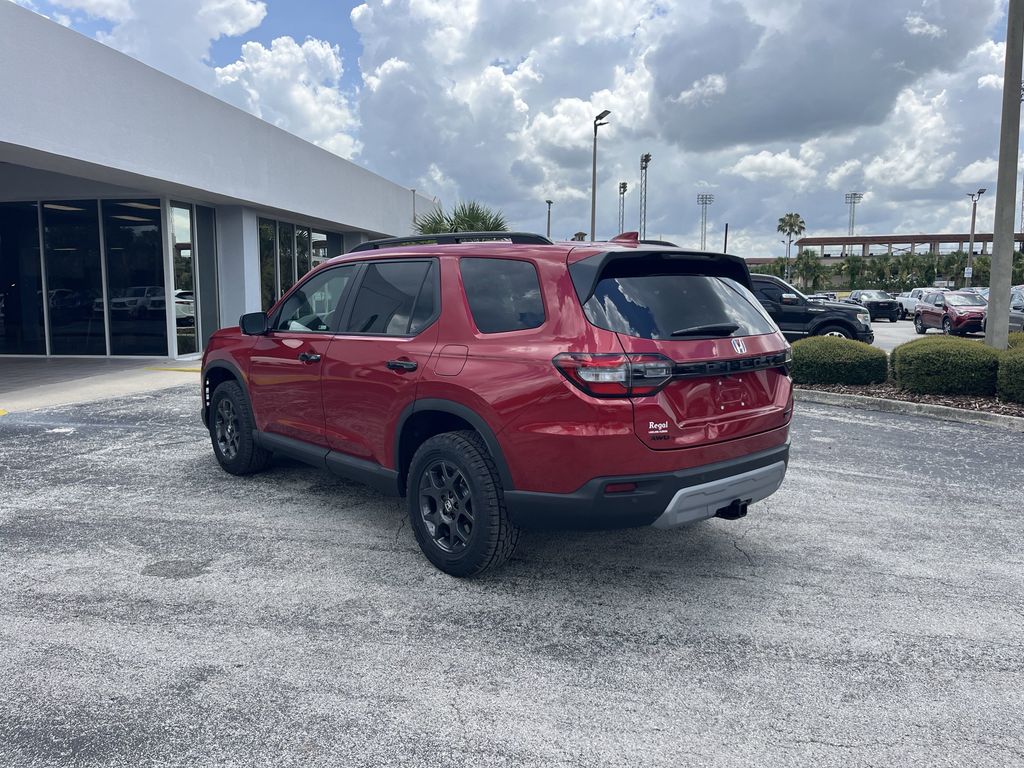 new 2025 Honda Pilot car, priced at $49,253
