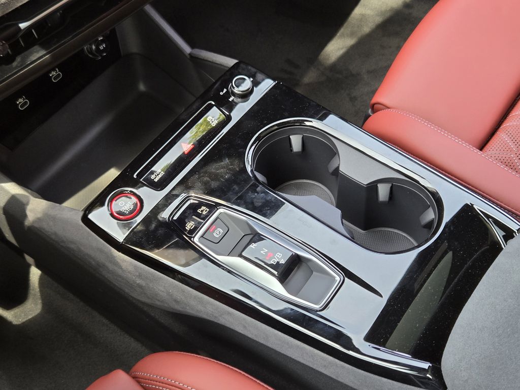 new 2025 Audi S6 car, priced at $89,050
