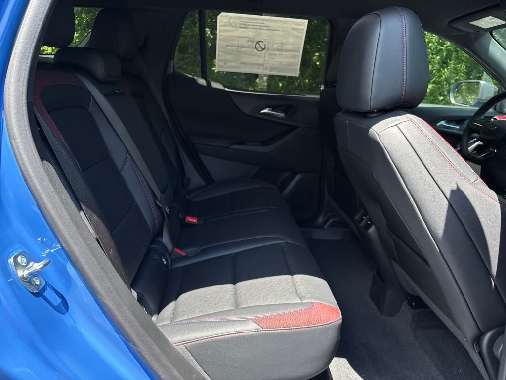 new 2026 Chevrolet Equinox car, priced at $36,395