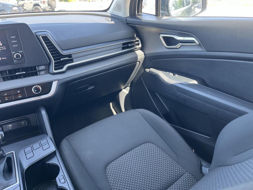 used 2024 Kia Sportage car, priced at $22,895