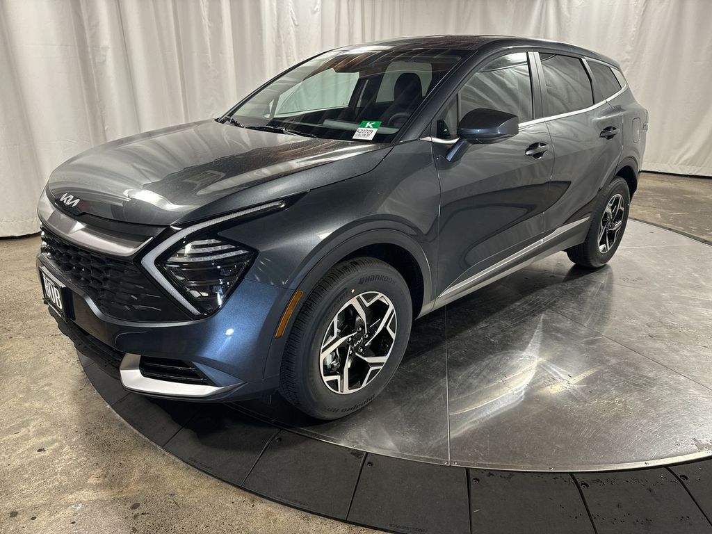 new 2025 Kia Sportage car, priced at $27,812