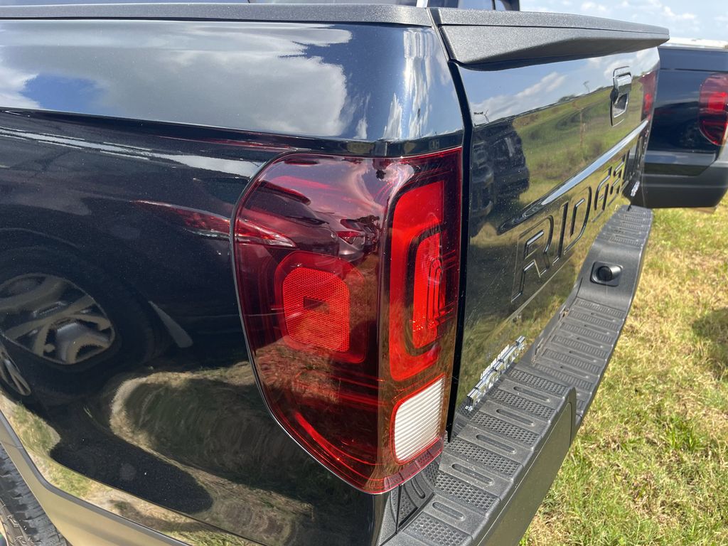 used 2024 Honda Ridgeline car, priced at $35,991
