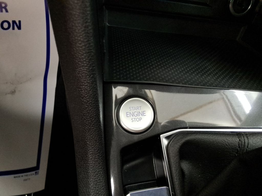 used 2024 Volkswagen Tiguan car