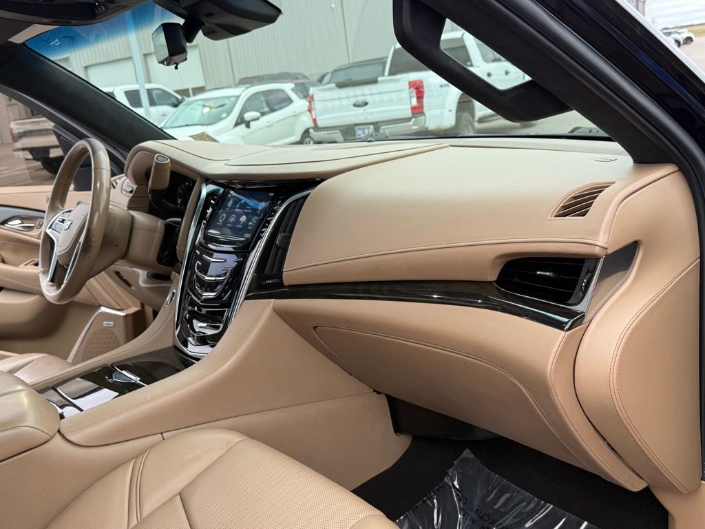 used 2019 Cadillac Escalade car, priced at $27,377