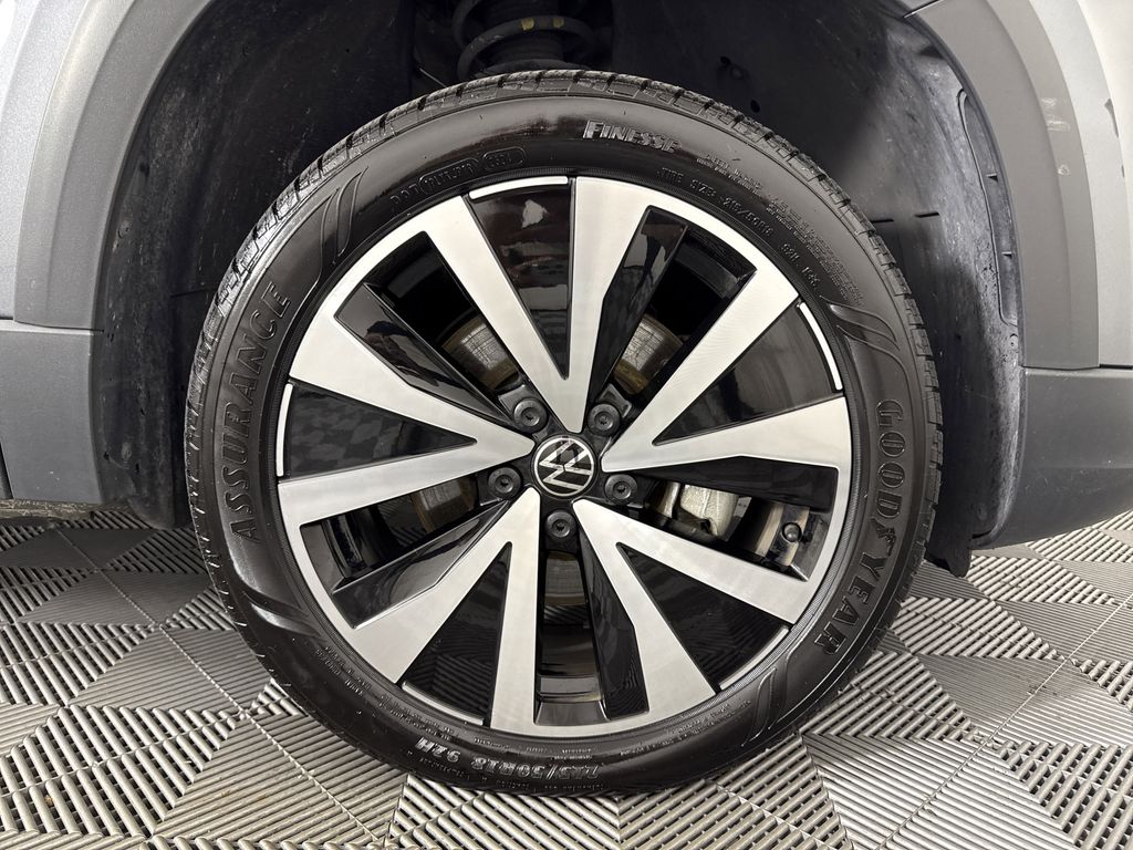 used 2024 Volkswagen Taos car, priced at $19,555
