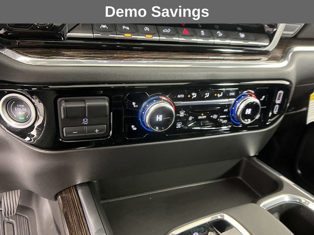 new 2025 GMC Sierra 1500 car, priced at $58,230